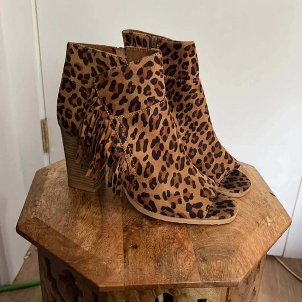 Ariat | Leopard Fringe Peep Toe Heels